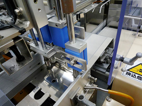 東陽機械製作所製 G13 　マスク用袋詰め機　一式